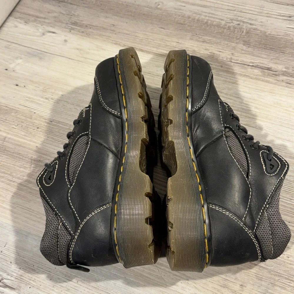 DR. MARTENS Docs DM's Chunky Leather Lace Up Boot Shoes Kids Size UK 4 ENGLAND